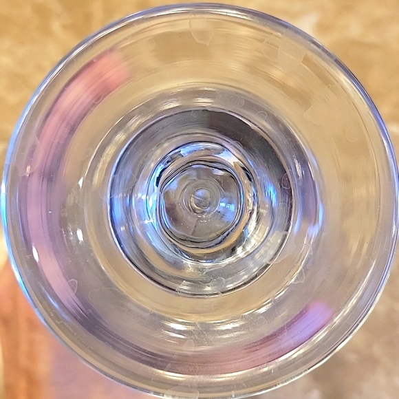 Set of 4 Goblet-style Drinking Glasses - Picture 9 of 15